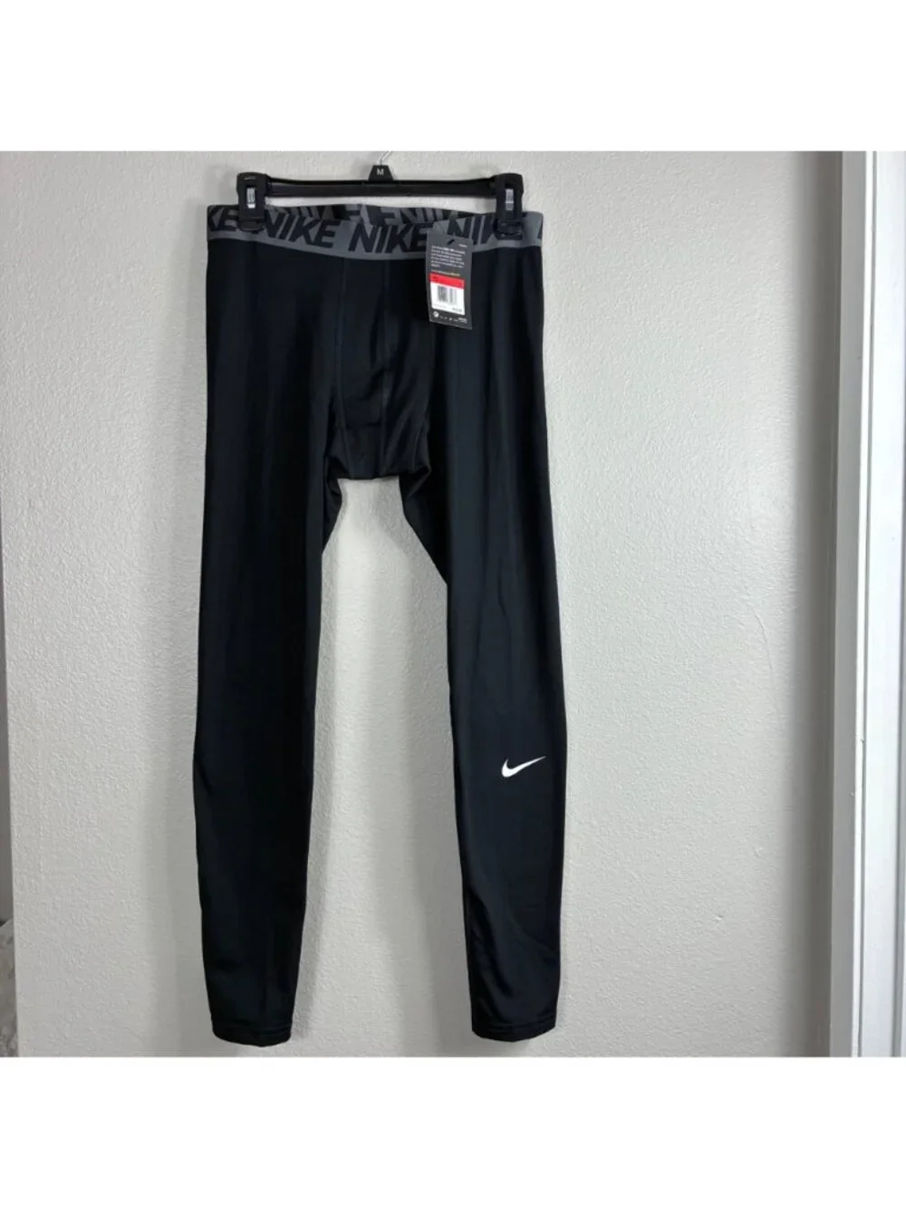 Nike Thermal Dri-FIT Compression Tights Mens L Black 748868-010 NWT